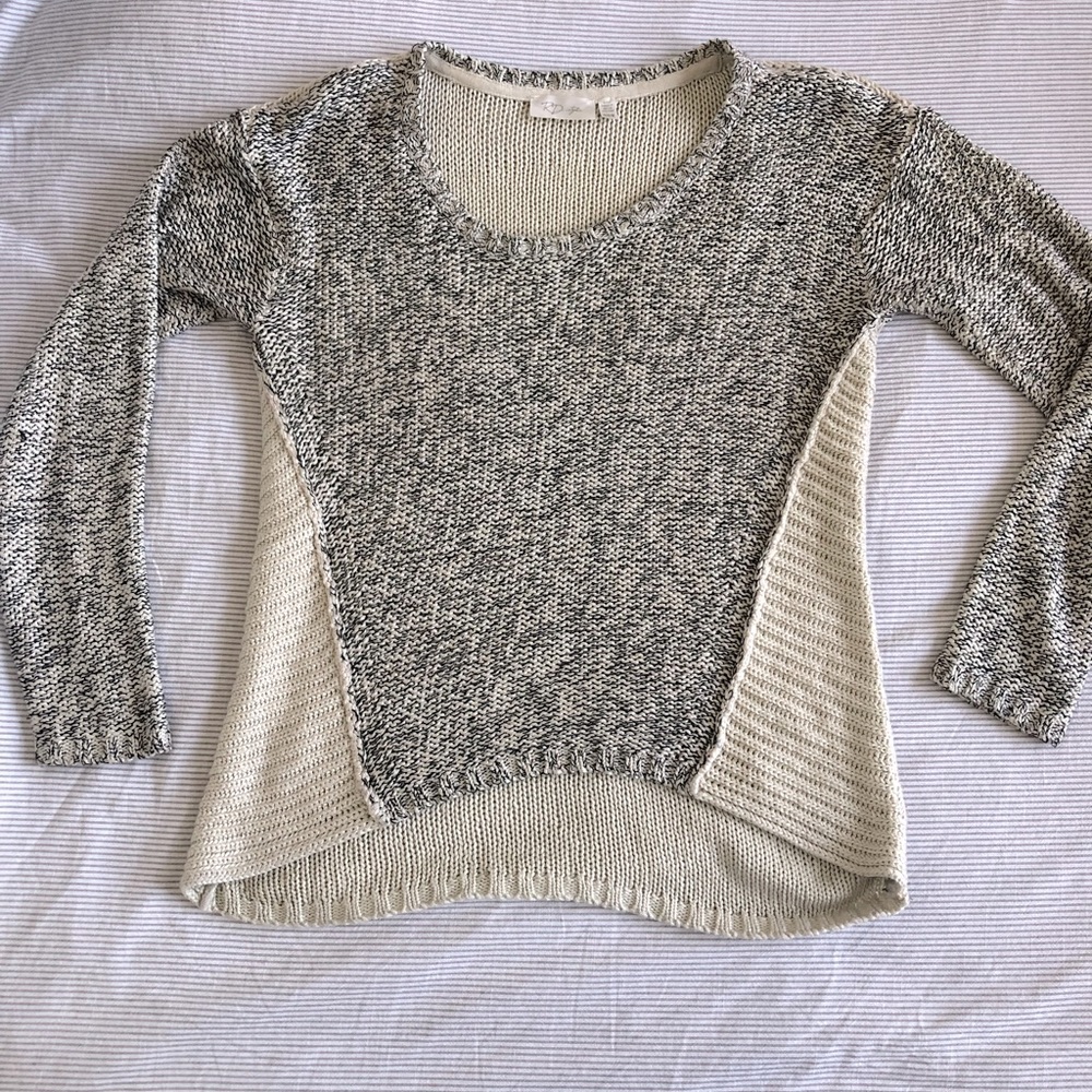 RD Style sweater size M